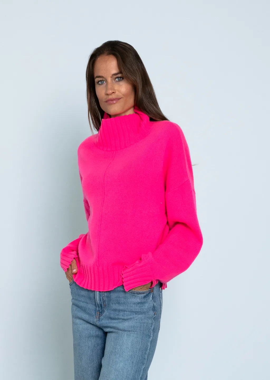Nima Cashmere Pullover pink mit Ärmeldetails  