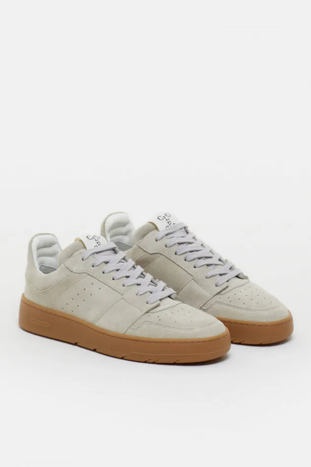 Sneakers aus Veloursleder in Greige